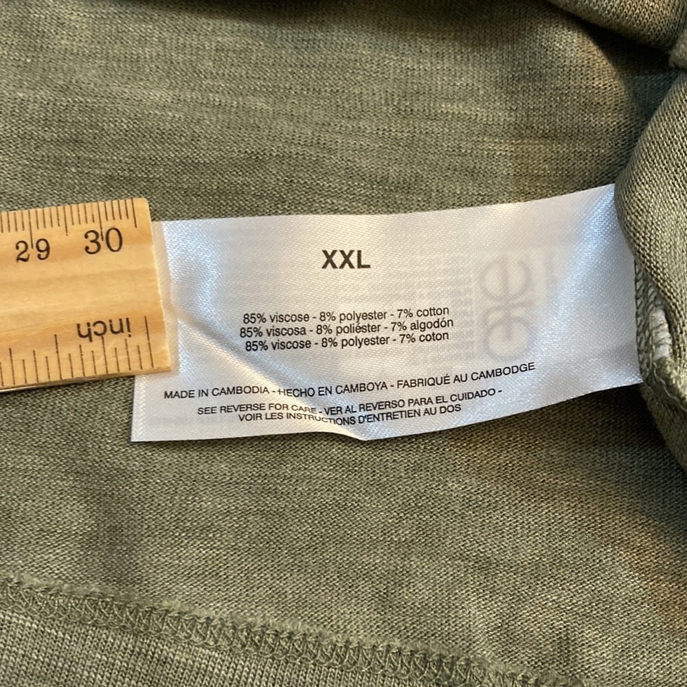 Shirt - Picture 6 of 11